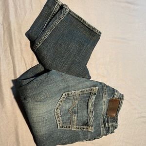 Men’s Buckle Jeans